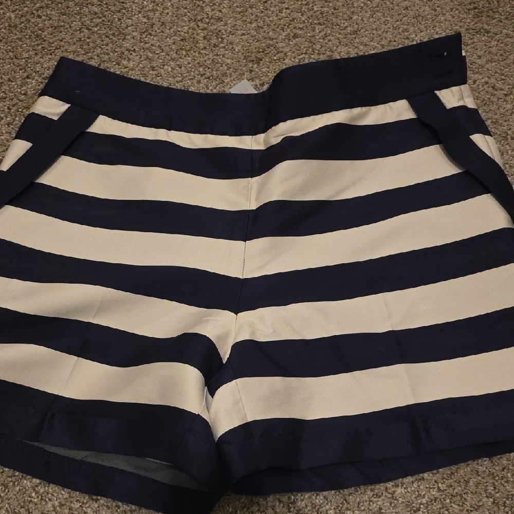 H&M Navy and Cream Striped Women's Shorts